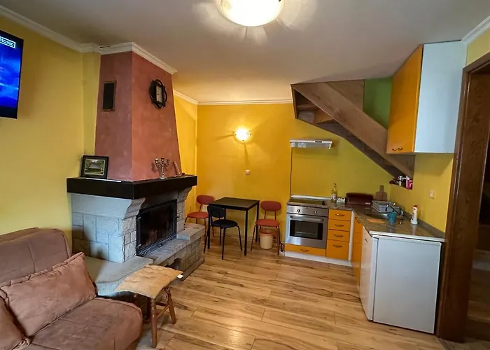 Diplomat Дивчибаре